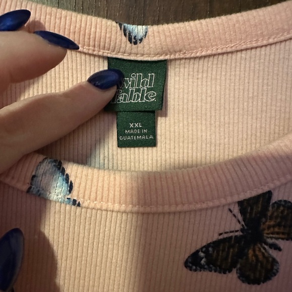 Butterfly t-shirt from target xxl, NWOT - Picture 3 of 3